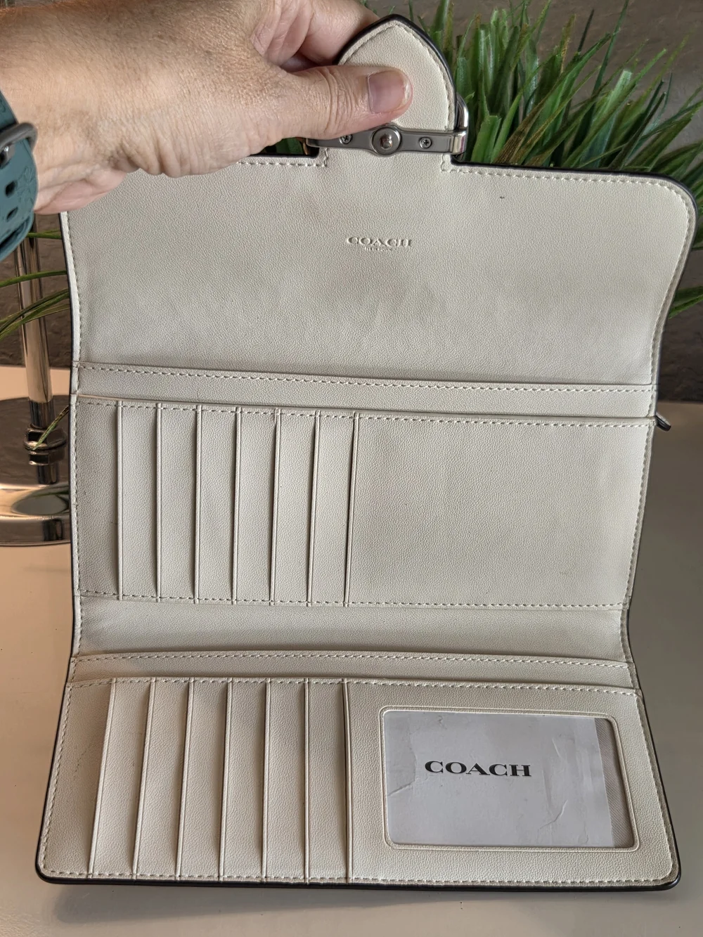 COACH Chalk Leather Morgan Slim Wallet - EUC